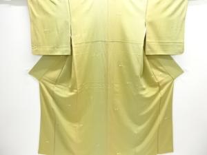 縮緬地　南天模様小紋着物